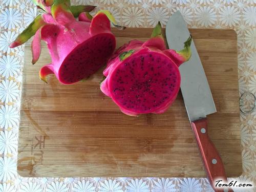 【荷花水果拼盘】