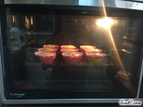 【蜂蜜无水蛋糕】