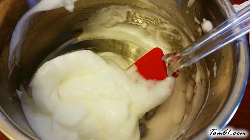 【棉花云朵蛋】