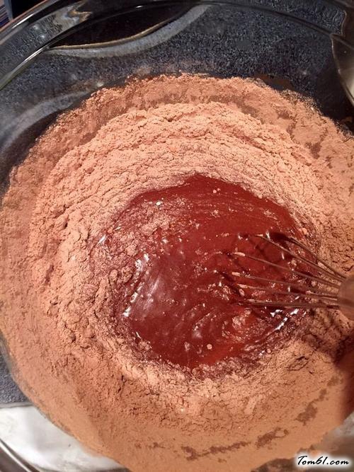 【巧克力杯子蛋糕】