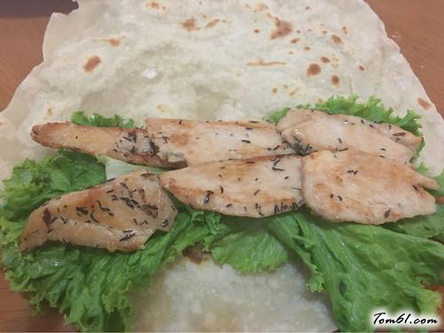 【墨西哥芝士鸡肉卷】