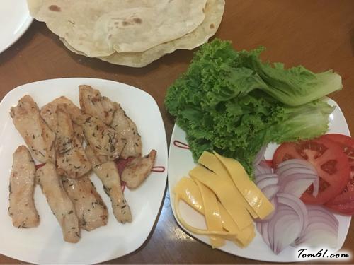 【墨西哥芝士鸡肉卷】