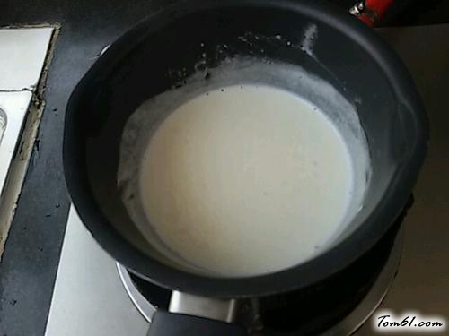 【芒果牛奶布丁】