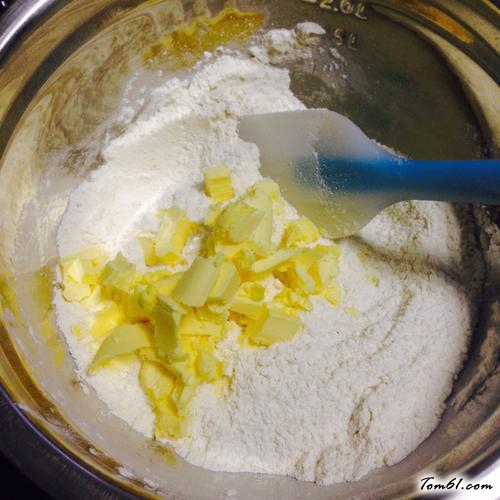 【淡奶油司康】