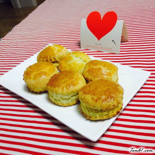 【淡奶油司康】