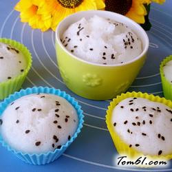 黑芝麻米发糕的做法