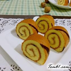 草莓酱蛋糕卷的做法