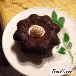 爆浆蛋糕的做法