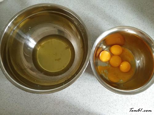 【原味戚风蛋糕】