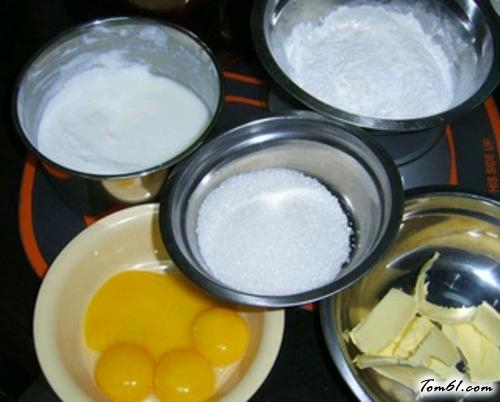 【电饭锅酸奶蛋糕】