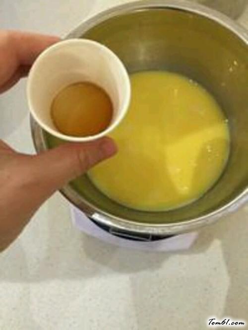 【原味慕斯蛋糕】