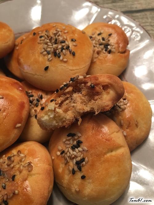 【肉松小酥饼】