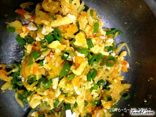 【鸡蛋牛奶蔬菜饼】