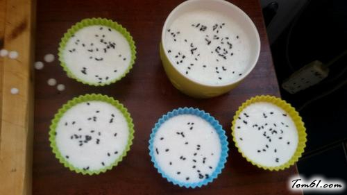 【黑芝麻米发糕】