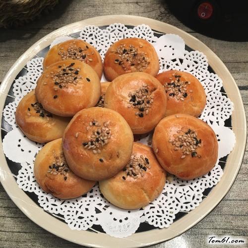 【肉松小酥饼】