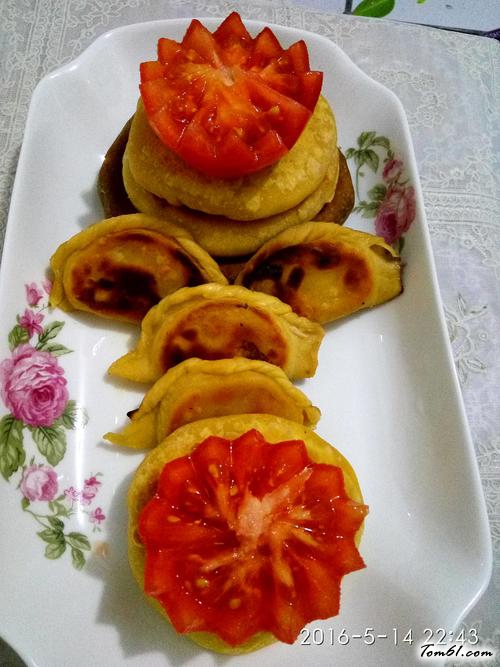 【鸡蛋牛奶蔬菜饼】