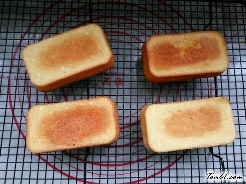 【无水蜂蜜方蛋糕】