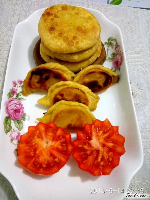 【鸡蛋牛奶蔬菜饼】