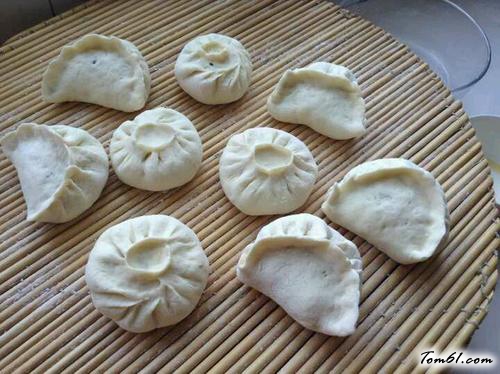 【韭菜馅包子】