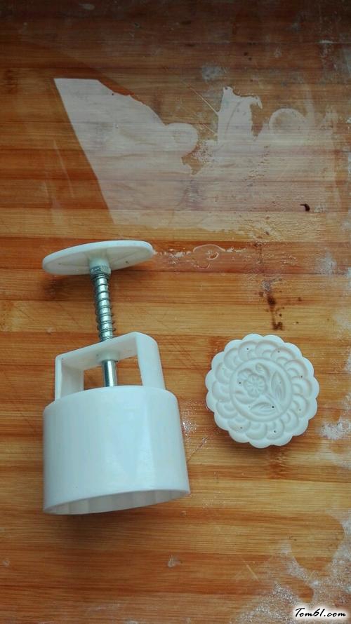 【黑米馅月饼】