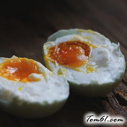 自制流油咸鸭蛋的做法