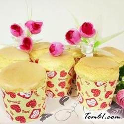 戚风杯子蛋糕的做法