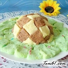 足球酸奶蛋糕的做法