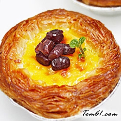 【餐桌上的旅行】草莓蜜豆蛋挞的做法