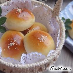 汤种葡萄干小餐包的做法