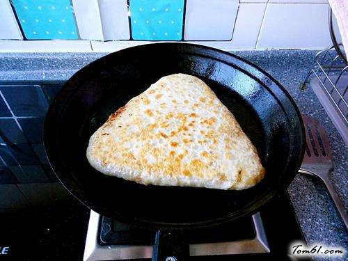 【层层香羊肉饼】