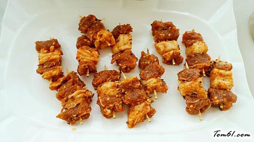 【牙签羊肉串】