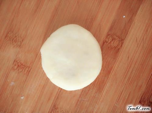 【芝麻红糖酥饼】