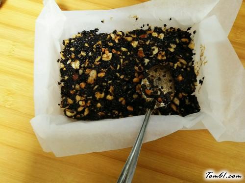 【花生芝麻糖】