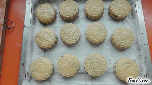 【黑米馅月饼】