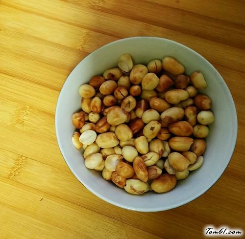 【花生芝麻糖】