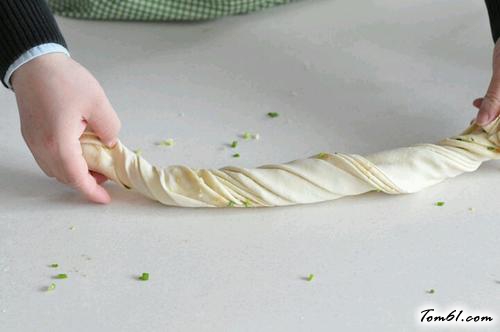 【千层葱油饼】