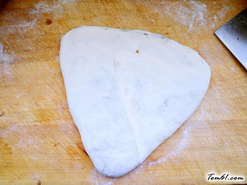 【层层香羊肉饼】