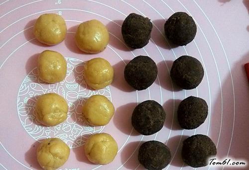 【红豆沙馅广式月饼】