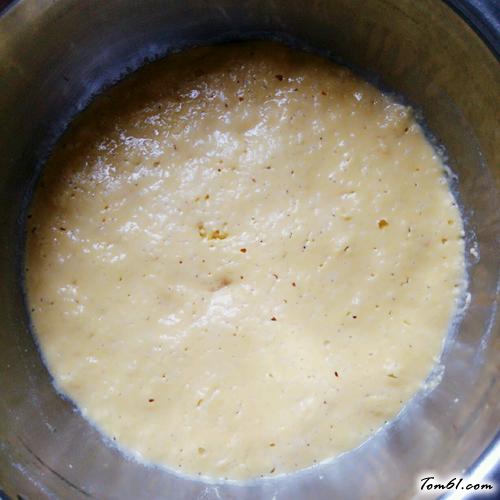 【烫面玉米发糕】