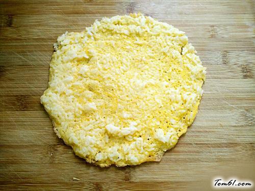 【鸡蛋米饭饼】