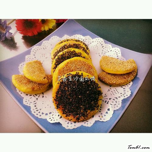 【芝香豆沙南瓜饼〈电饼铛版〉】