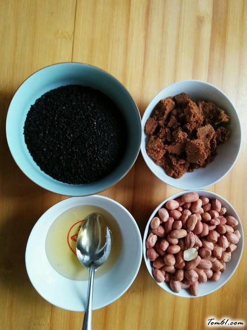 【花生芝麻糖】