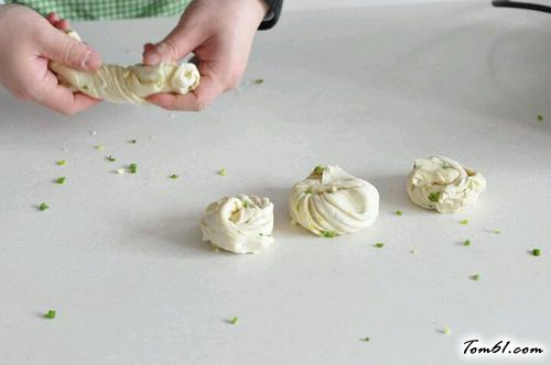 【千层葱油饼】