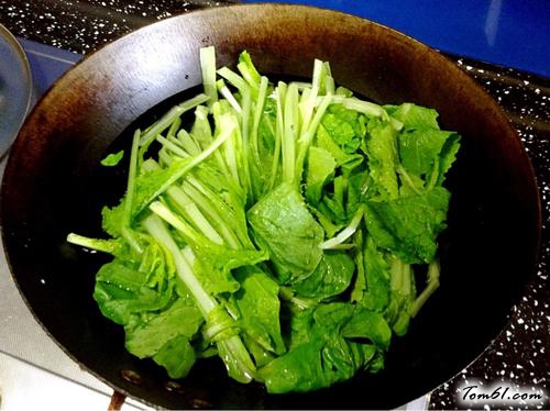 【香菇青菜素锅贴】