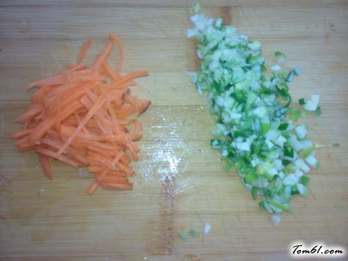 【鸡蛋葱花饼】