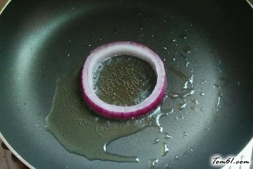 【洋葱圈煎蛋】