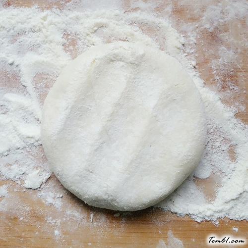 【红糖馅发面饼】