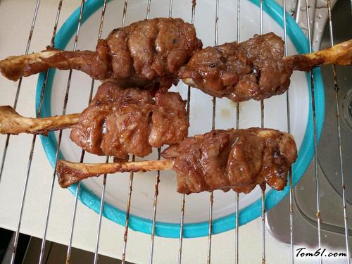 【酱烤小腿棒】