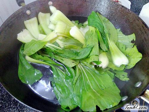 【油面筋塞肉】