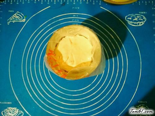 【草莓酸奶慕斯】